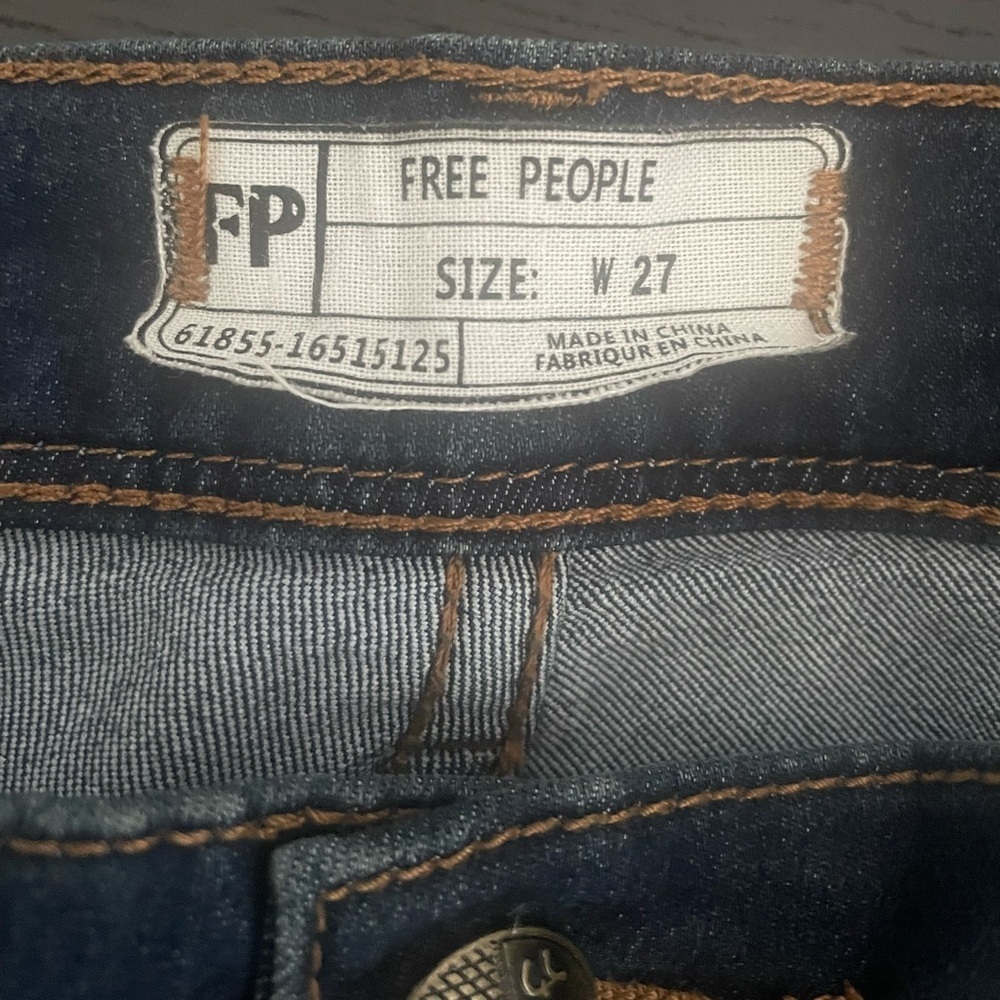 Free People Dark Denim Skinny Jeans - Picture 2 of 2
